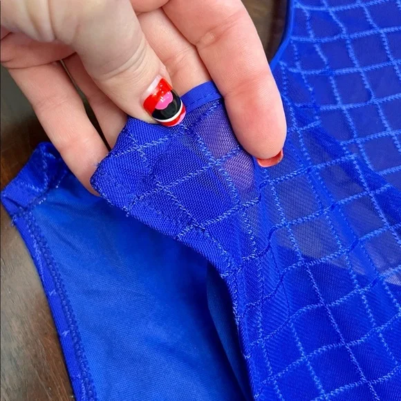 🌀 SPARKLY Very sexy Swim suit 🌀 bejeweled!! - Picture 4 of 4